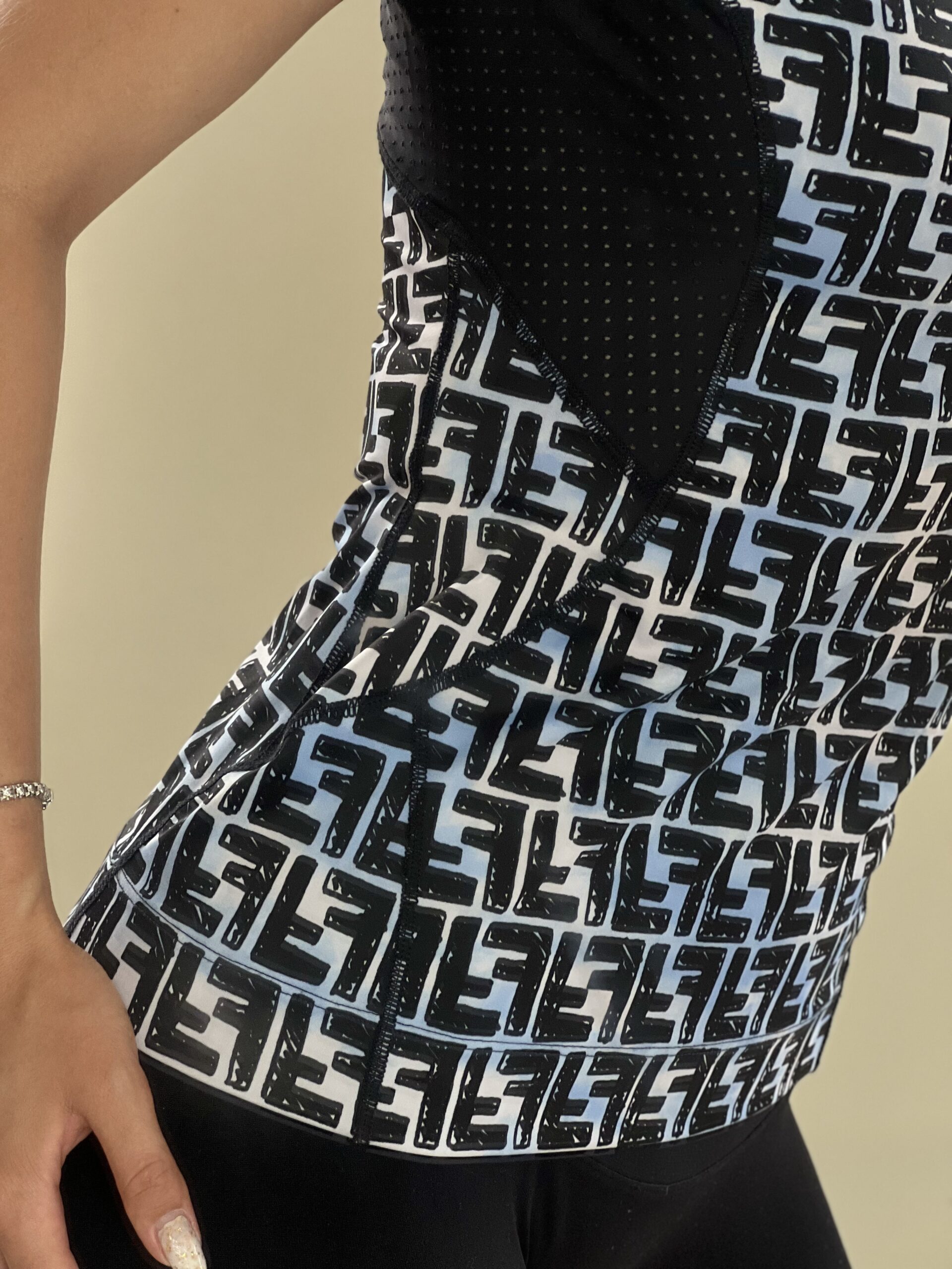 T-shirt Fendi - immagine 7